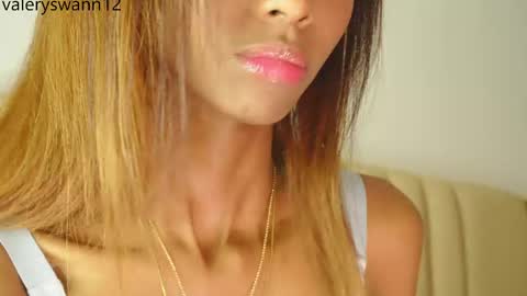 Snapshot of valery_swan1 chatting on 04-26-26, 07:22 Valery swan1 online show from 04-26-26, 07:22