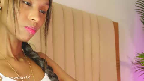 Snapshot of valery_swan1 chatting on 05-31-26, 06:53 Valery swan1 online show from 05-31-26, 06:53
