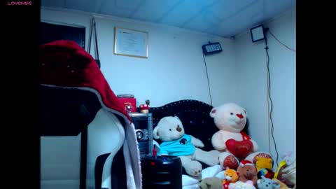 B V Naughty online show from 02-22-26, 11:58