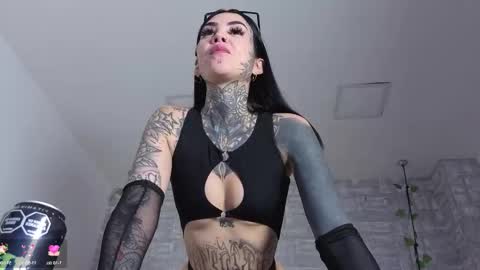 valerykat_ online show from 01-11-26, 01:27