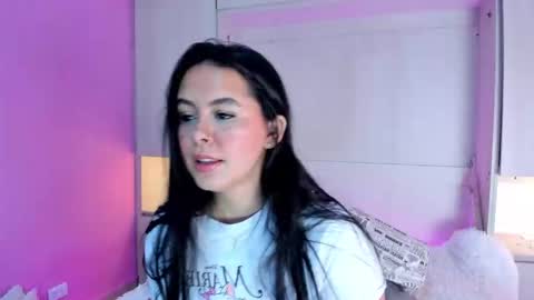 Snapshot of valerymeyerr chatting on 01-18-25, 04:15 valerymeyerr online show from 01-18-25, 04:15