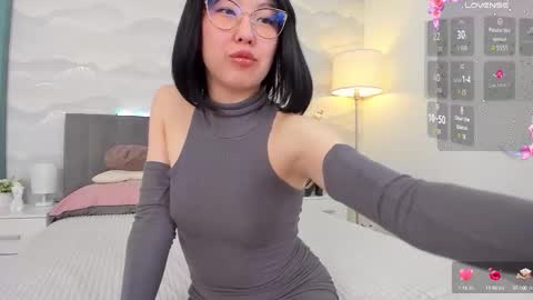 Snapshot of valerymur chatting on 09-25-25, 09:13 Valery Mur3 online show from 09-25-25, 09:13