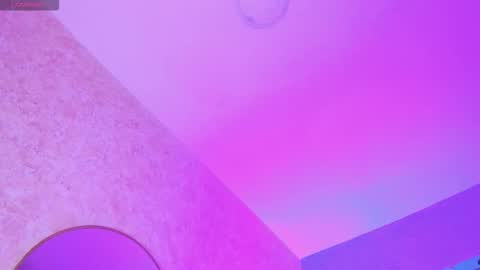 Valerie Shadey  online show from 01-10-26, 07:59