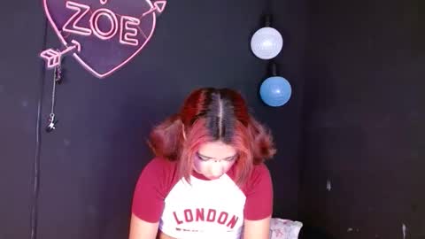 Snapshot of valerysmith18 chatting on 09-29-25, 09:14 zoe online show from 09-29-25, 09:14