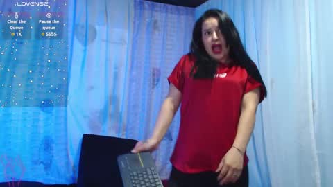 Snapshot of valerysnow_ chatting on 02-03-25, 11:36 Valery online show from 02-03-25, 11:36