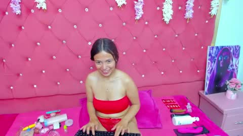 Snapshot of valerysweety__ chatting on 02-15-25, 02:47 ValerySweety online show from 02-15-25, 02:47