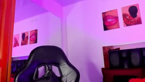 Snapshot of valeryts1 chatting on 06-14-26, 06:21 ValeryTs1 online show from 06-14-26, 06:21