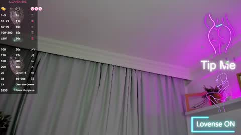 Valery Walker online show from 06-15-26, 07:05