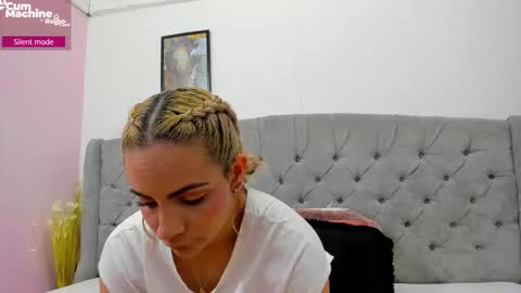 Valesskahall online show from 09-16-25, 12:06