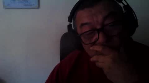 Snapshot of valio6969 chatting on 05-18-26, 02:01 valio online show from 05-18-26, 02:01