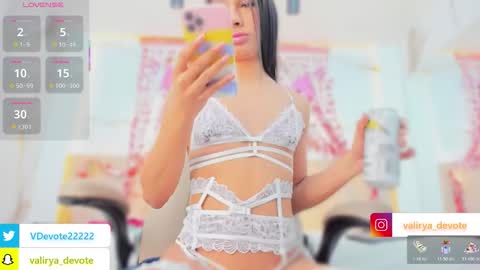 Snapshot of valirya_devote chatting on 02-09-26, 03:54 VALIRYA online show from 02-09-26, 03:54