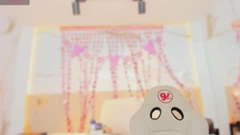 Snapshot of valirya_devote chatting on 02-11-26, 03:44 VALIRYA online show from 02-11-26, 03:44