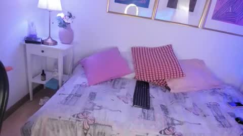 Snapshot of valka_collins chatting on 03-03-26, 05:02 Valka online show from 03-03-26, 05:02