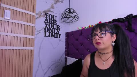 Valkiria and Dione online show from 03-16-26, 07:18