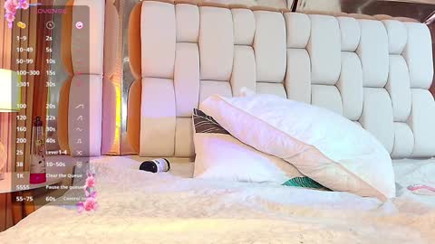 Valkiria moore  online show from 02-02-25, 10:49