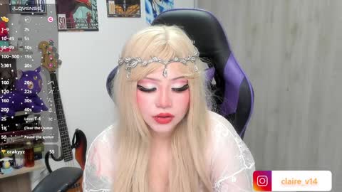 Snapshot of valkyrie_claire chatting on 01-21-25, 04:21 Valkyrie claire online show from 01-21-25, 04:21