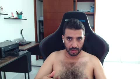 Roberto Carlos online show from 04-30-26, 11:09