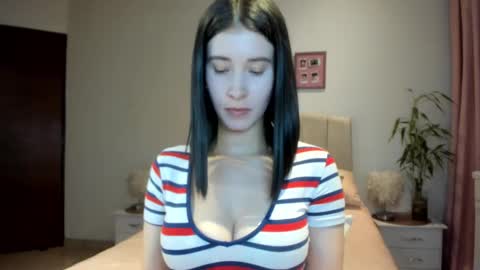 Macarena online show from 12-03-25, 03:58