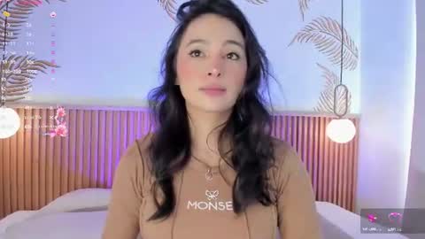Snapshot of valleriie_ chatting on 07-11-26, 04:21 valleriie_ online show from 07-11-26, 04:21