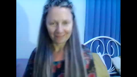 ValleriWind online show from 01-19-25, 01:12