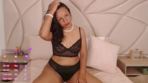 Vallery online show from 01-31-25, 06:03