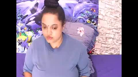 Snapshot of valleyval chatting on 11-12-25, 10:37 indianvalvet priya is back online show from 11-12-25, 10:37