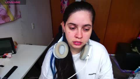 Im Violet online show from 01-15-25, 09:20