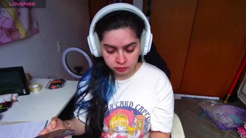 Im Violet online show from 01-21-25, 08:00