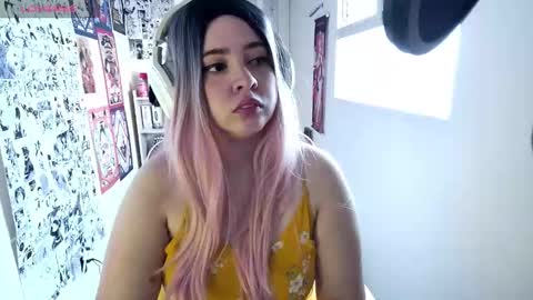 Im Violet online show from 10-19-25, 08:53