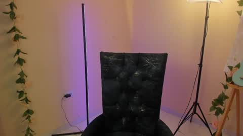Snapshot of valu_57 chatting on 06-04-26, 06:58 Valu online show from 06-04-26, 06:58