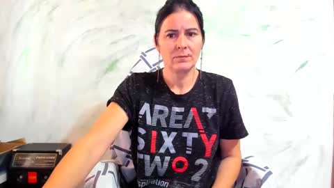 Snapshot of valysexybarbie chatting on 12-23-24, 08:22 valentina online show from 12-23-24, 08:22