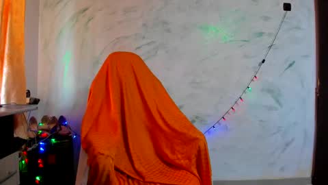 Snapshot of valysexybarbie chatting on 01-27-25, 10:49 valentina online show from 01-27-25, 10:49