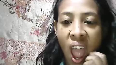 Snapshot of valysexyhot chatting on 07-05-26, 03:23 valysexyhot online show from 07-05-26, 03:23