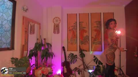      online show from 10-11-25, 09:35