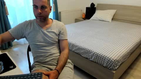 valyvalisimo online show from 03-31-26, 07:31