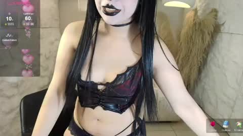 vampkitty_r online show from 06-03-26, 02:33