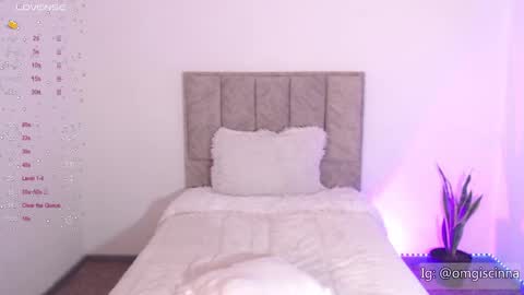 Cinnamon  online show from 01-26-25, 06:49