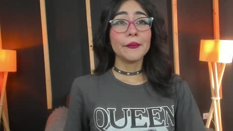 Snapshot of vampy_dolll chatting on 12-29-24, 02:00 vampy_dolll online show from 12-29-24, 02:00