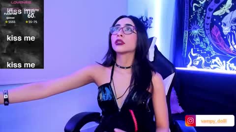 Snapshot of vampy_dolll chatting on 09-29-25, 08:08 vampy_dolll online show from 09-29-25, 08:08