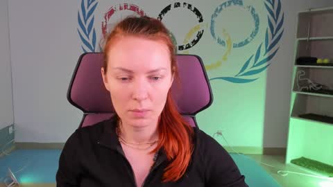 Snapshot of vandarossi chatting on 01-08-25, 09:10 Vanda online show from 01-08-25, 09:10