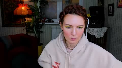 Snapshot of vandarossi chatting on 01-23-25, 12:30 Vanda online show from 01-23-25, 12:30