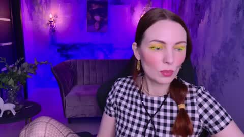 Snapshot of vandarossi chatting on 03-02-25, 11:18 Vanda online show from 03-02-25, 11:18