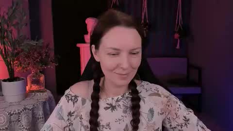 Snapshot of vandarossi chatting on 09-30-25, 09:58 Vanda online show from 09-30-25, 09:58