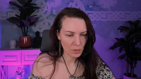 Snapshot of vandarossi chatting on 11-10-25, 09:30 Vanda online show from 11-10-25, 09:30