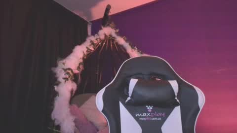 Snapshot of vanelope11 chatting on 09-28-25, 07:25 Vanelope online show from 09-28-25, 07:25