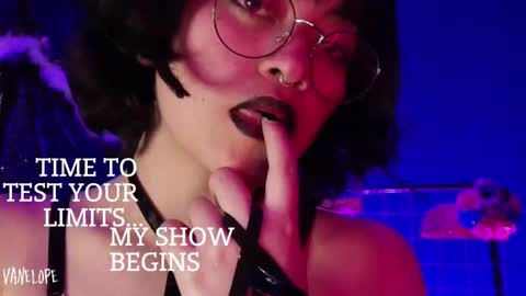 Snapshot of vanelope11 chatting on 10-21-25, 07:03 Vanelope online show from 10-21-25, 07:03