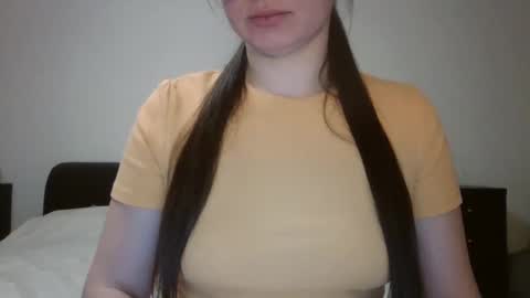 VanesaJewel online show from 03-05-25, 05:50