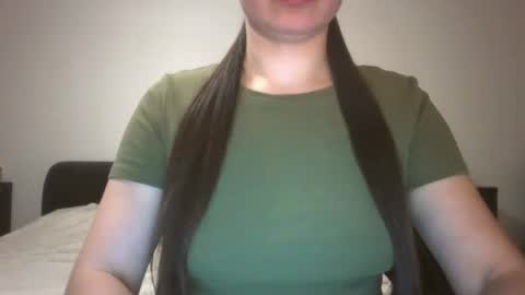 VanesaJewel online show from 03-09-25, 06:00