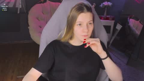 Vanessa online show from 04-10-26, 04:12