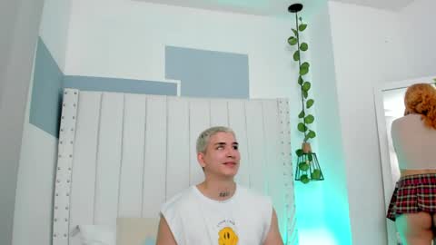 vanessa and sebas online show from 04-10-26, 08:13